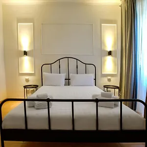 https://magikrooms-colonna.it-romehotels.com